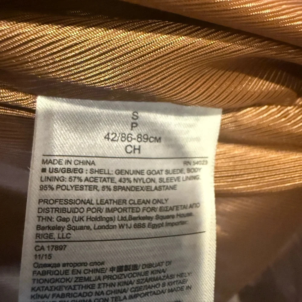 Banana Republic Timeless Suede Trench Coat - Picture 5 of 8